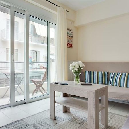 Melina'S Apartment By The Tube Athens Exterior photo