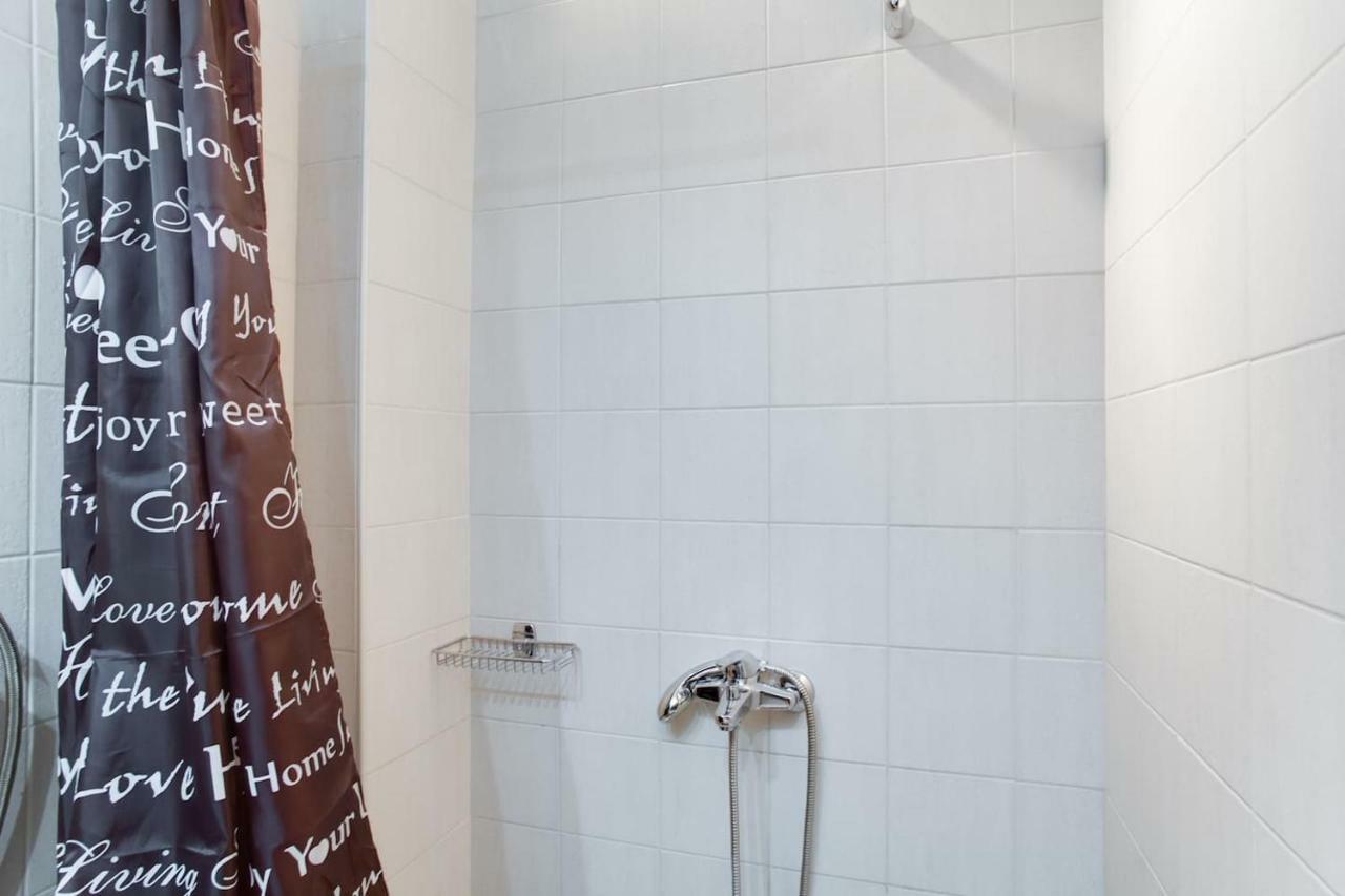 Melina'S Apartment By The Tube Athens Exterior photo