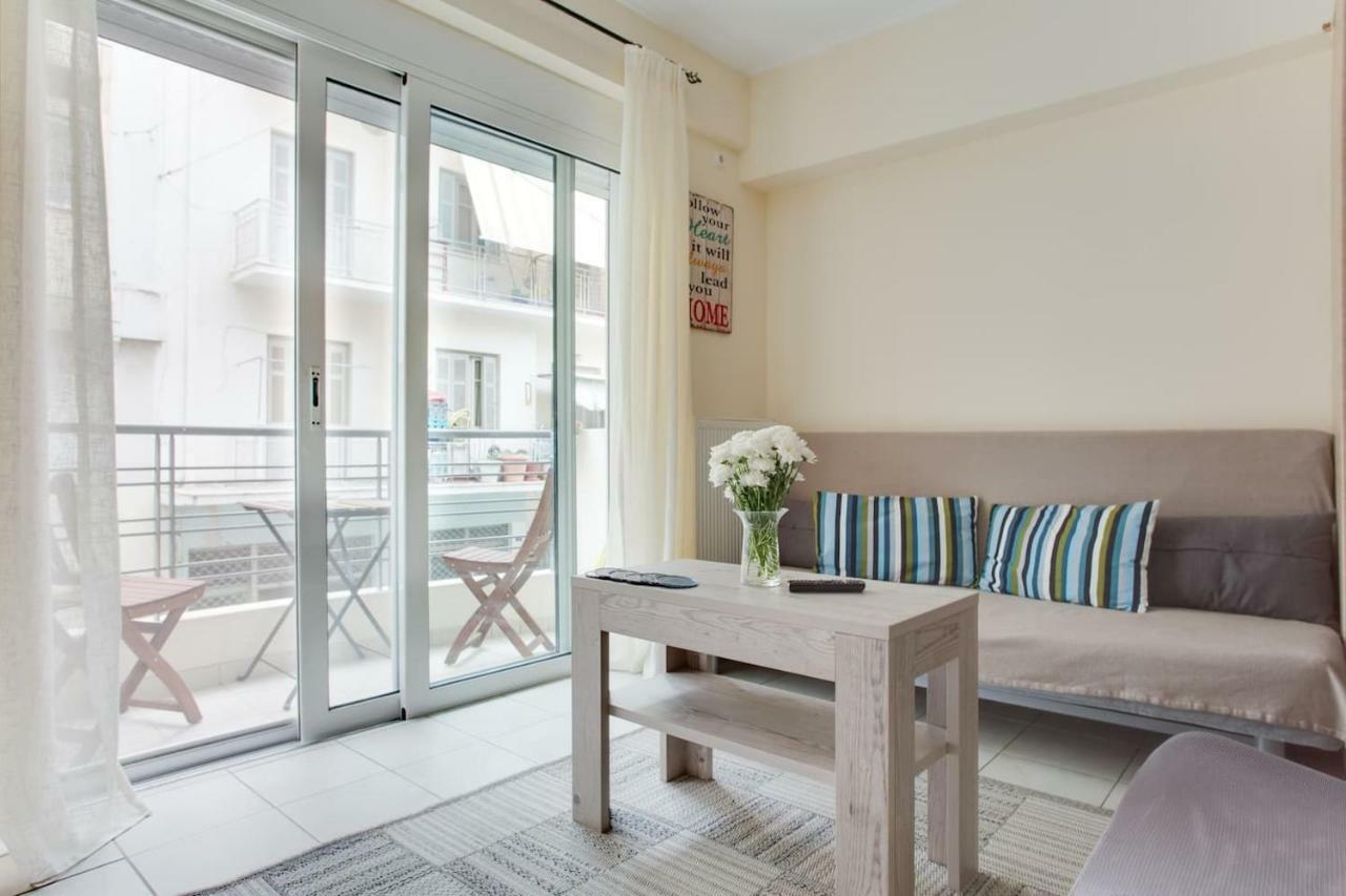 Melina'S Apartment By The Tube Athens Exterior photo